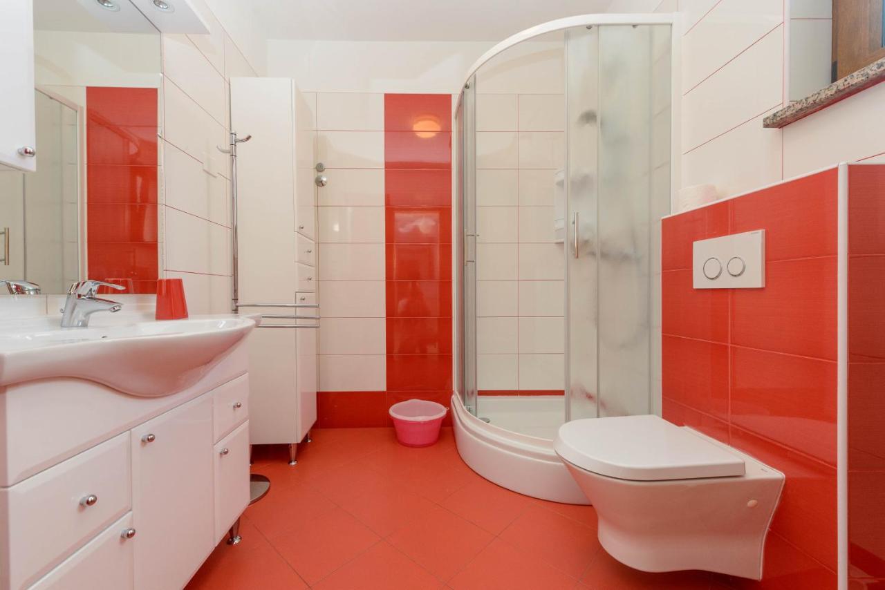 Apartments Milar Ровинь Экстерьер фото